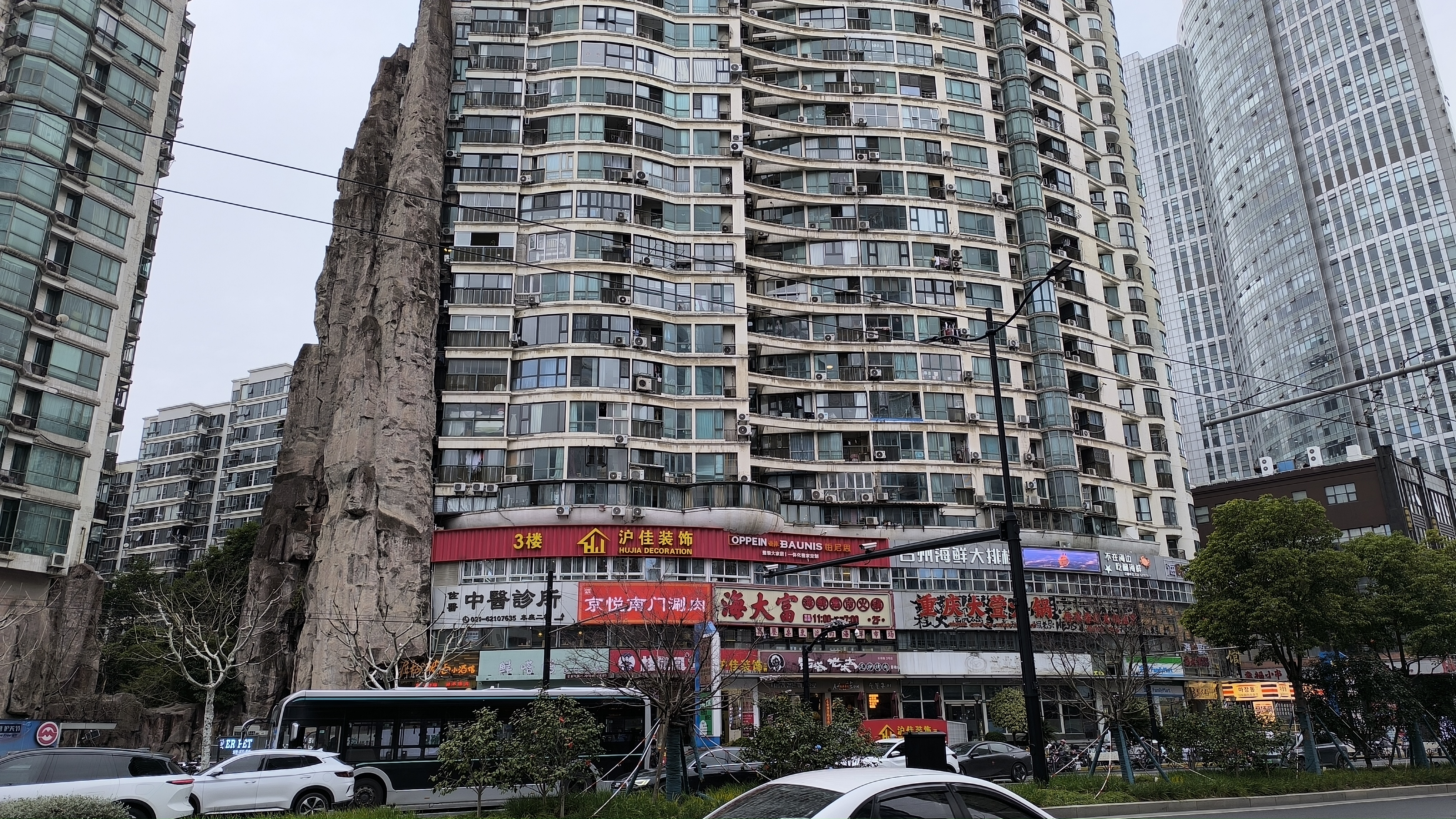 「上海疫情确诊小区」〃上海发生疫情的小区-第1张图片