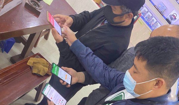 开挂辅助工具“微信干瞪眼小程序辅助器”详细分享装挂步骤教程-第1张图片