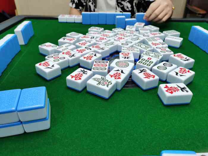 独家实测“欢乐龙城棋牌免费挂”开挂神器{透视辅助}全揭秘-第2张图片