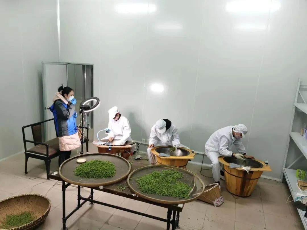 分享实测“越乡游义乌麻将开挂器免费版!辅助神器插件下载-第1张图片