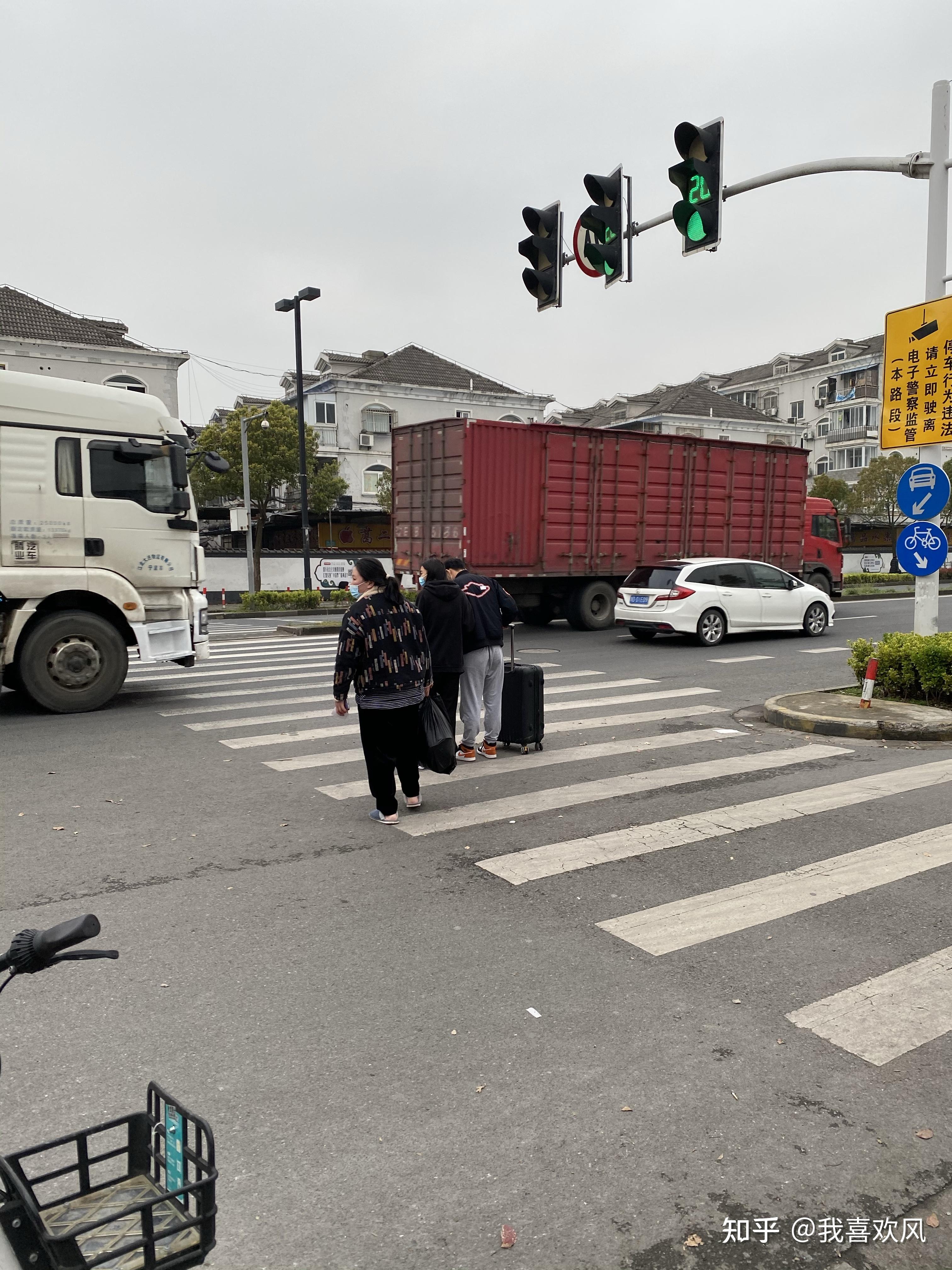 31省昨日新增900例无症状.31省新增无症状感染者130例-第2张图片