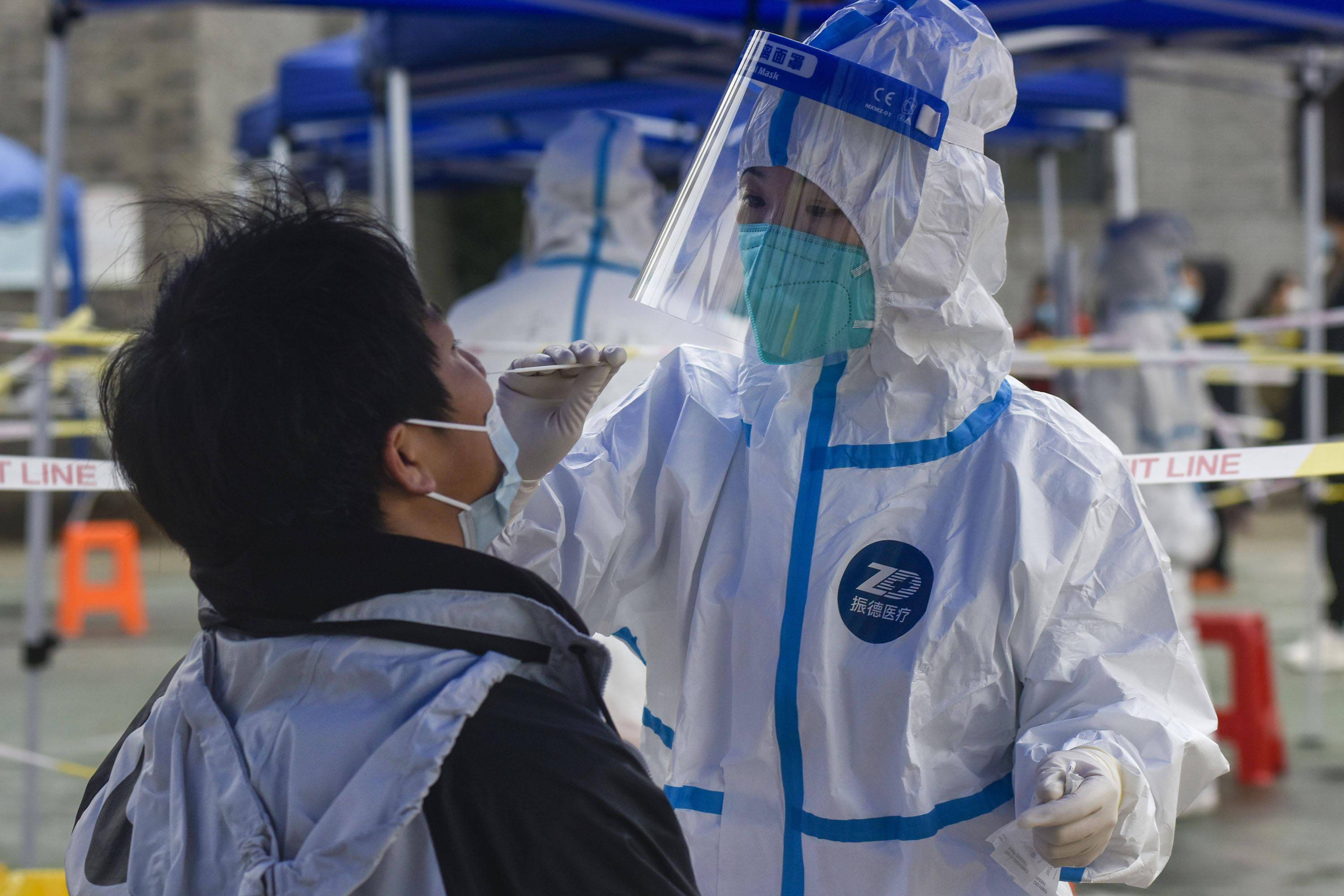 全国累计确诊病例破3万-全国累计确诊9692例-第2张图片