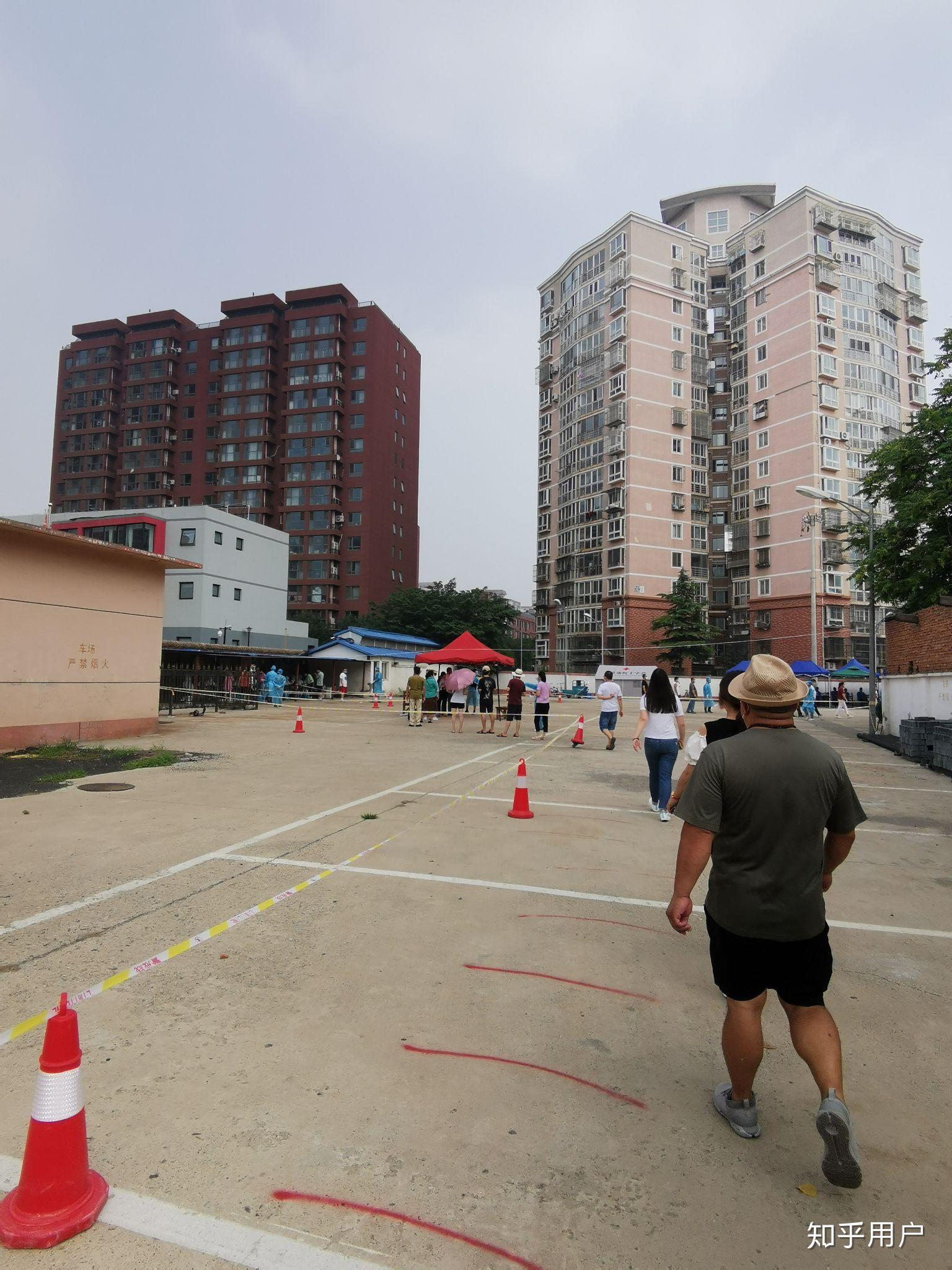 “青岛新增49例确诊138例无症状” 青岛新增49例确诊138例无症状感染者？-第1张图片